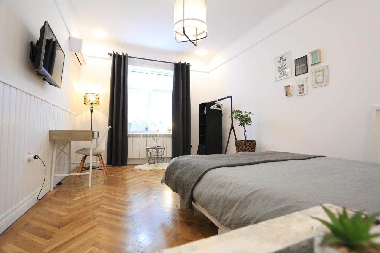 Ceronav Citycenter Galati, Disscount On Google! Apartment Exterior foto